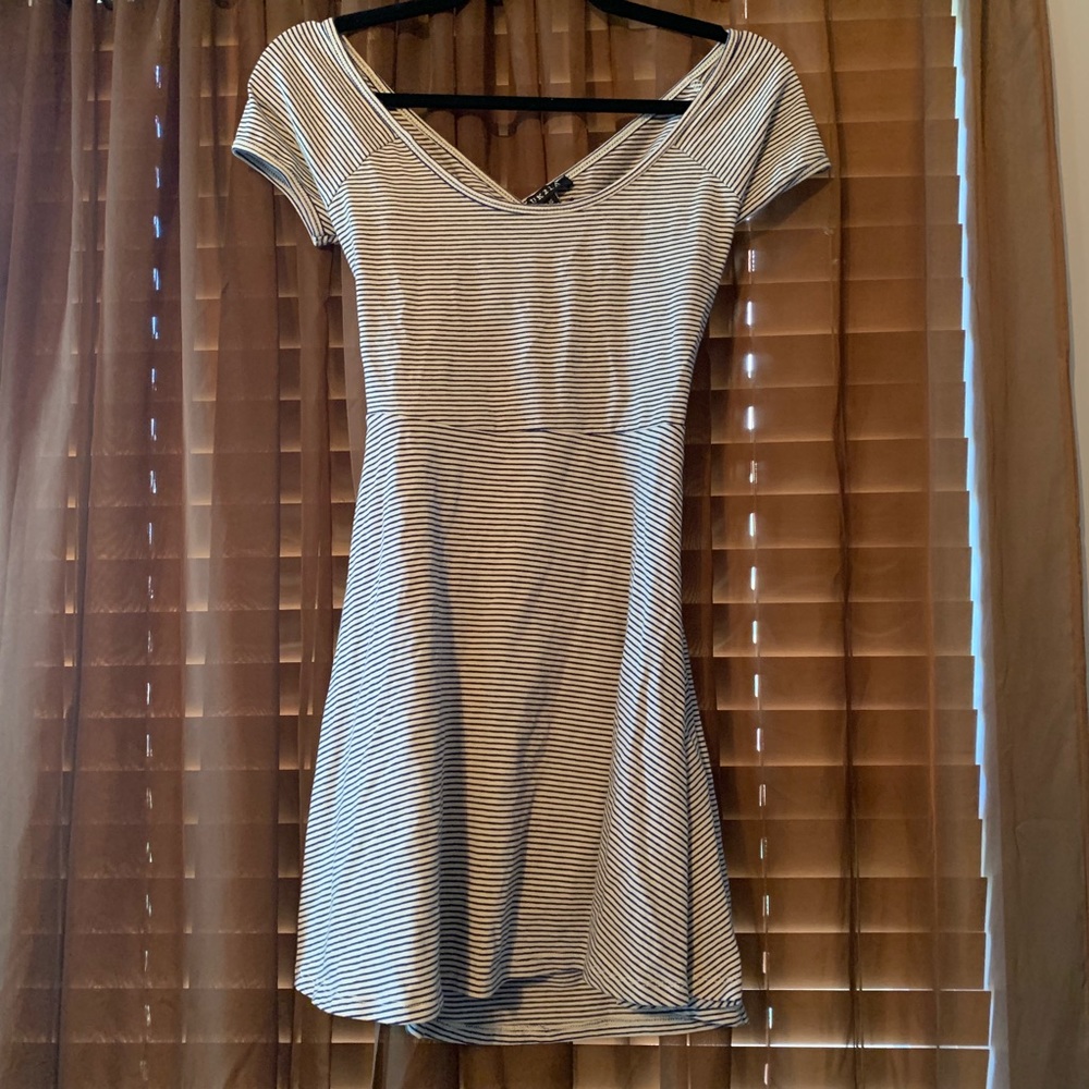 Crisscross open back Mini Dress